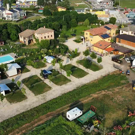 Camping Agricamping Le Corniole *