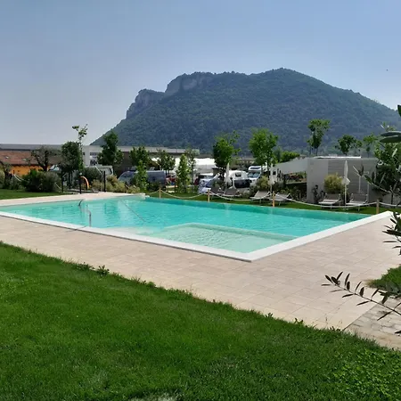 Agricamping Le Corniole Camping Affi